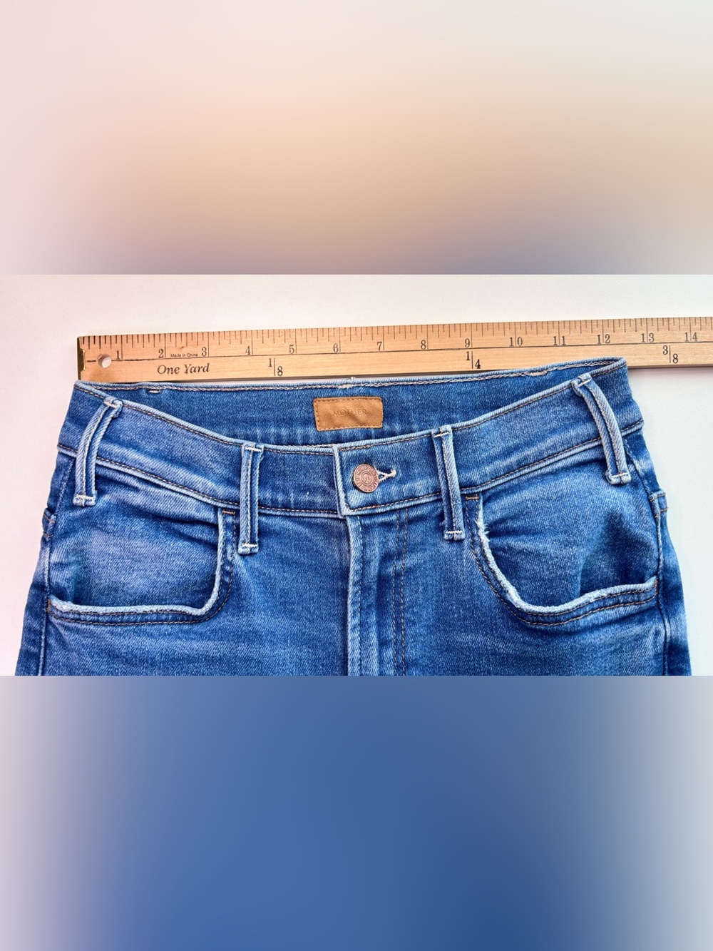 ✨MOTHER The Hustler High Rise Ankle Fray Jeans | Layover | Size 27 - Picture 12 of 15